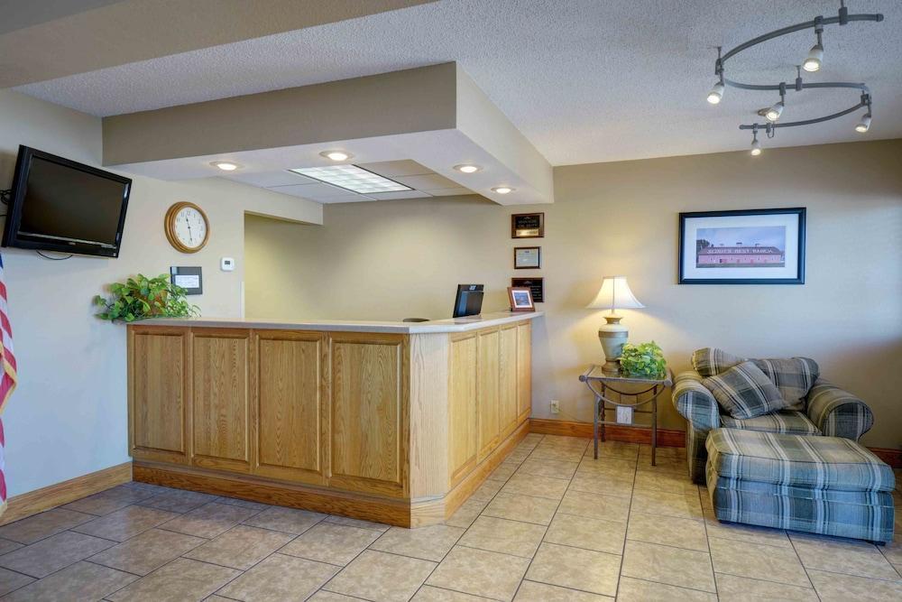 North Platte Inn And Suites エクステリア 写真